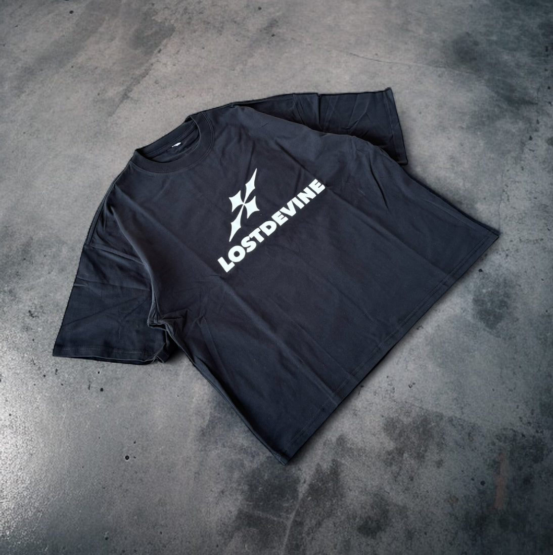 LOSTDEVINE classic hemmed white t-shirt